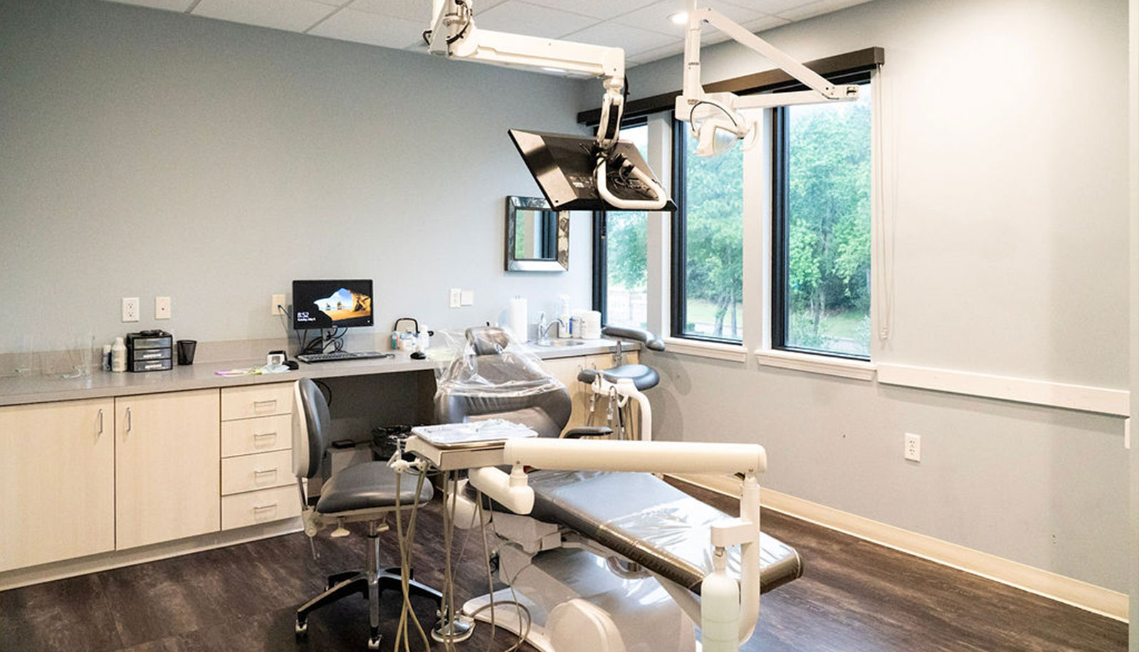 Dentist in Spring